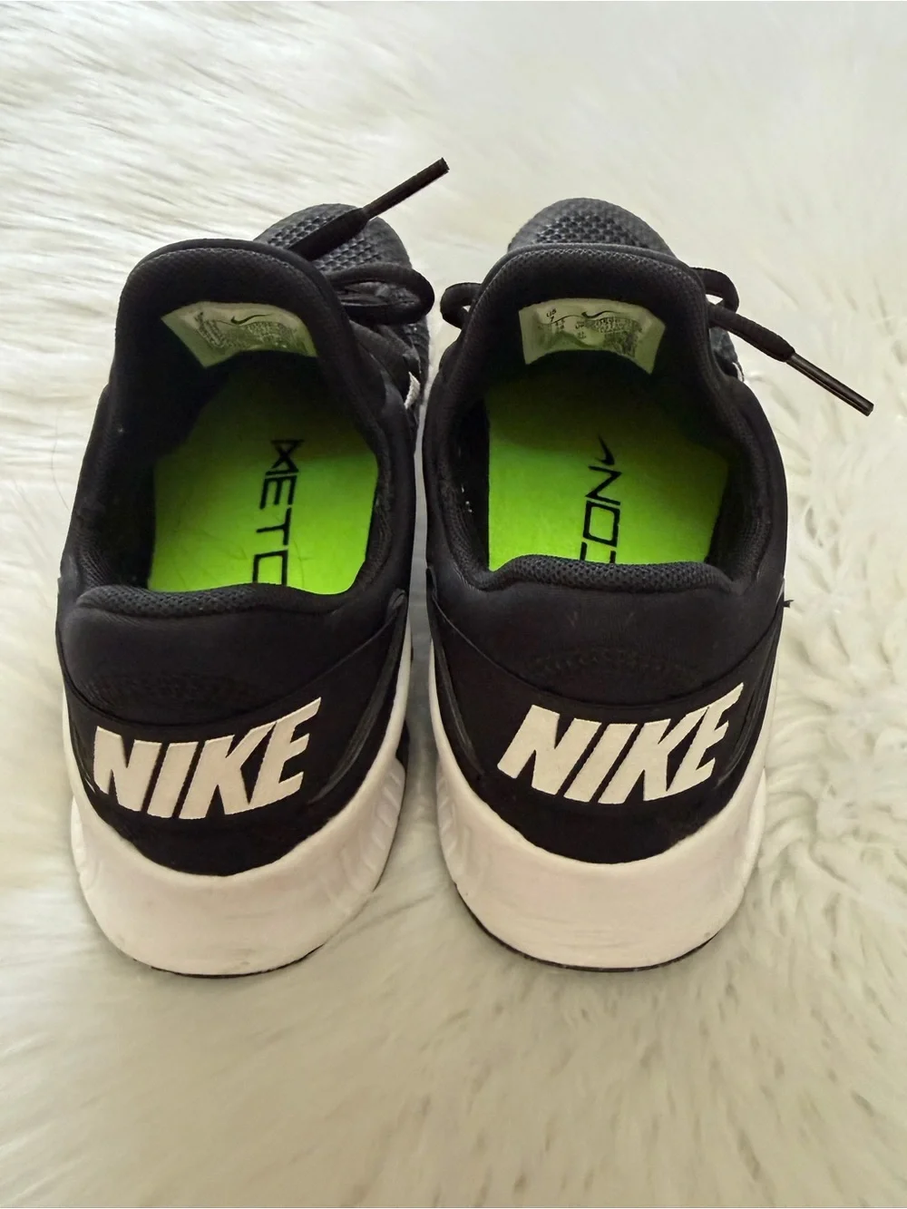 Nike Free Metcon 4 Black Mesh Sneakers with Neon Green Insoles Sz 7